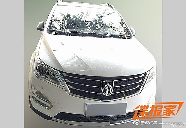 宝骏560 AMT车型谍照