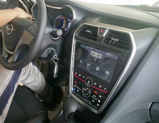 新款海马福美来长相挺着急