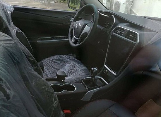 新款海马福美来长相挺着急