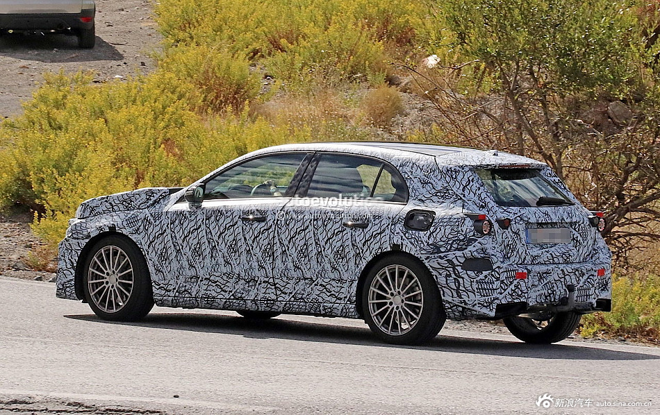 梅赛德斯-AMG A 40谍照