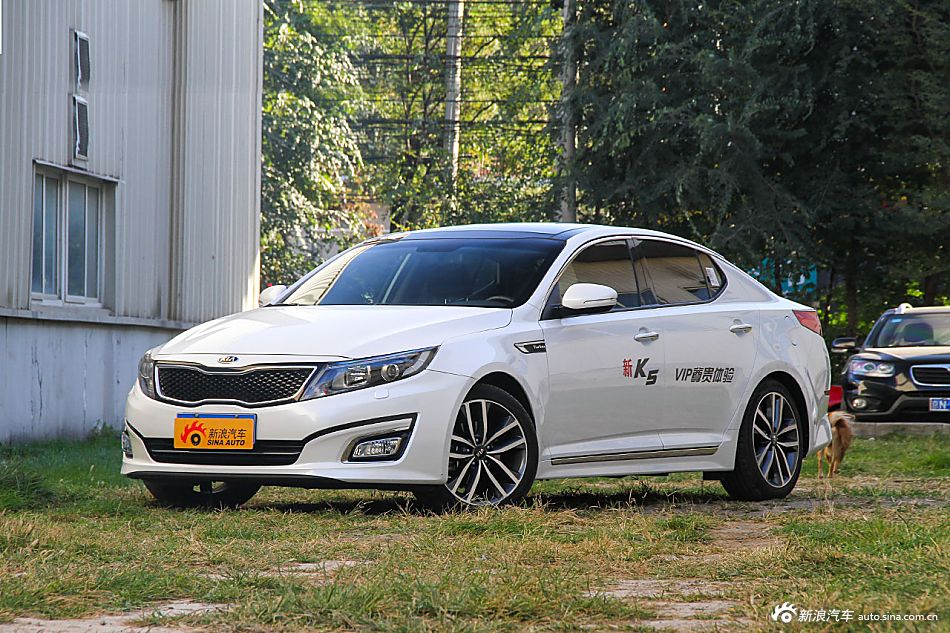 2015款起亚K5 2.0L自动Special