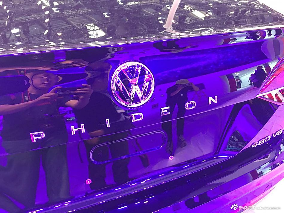 2016北京车展探馆：上汽大众PHIDEON
