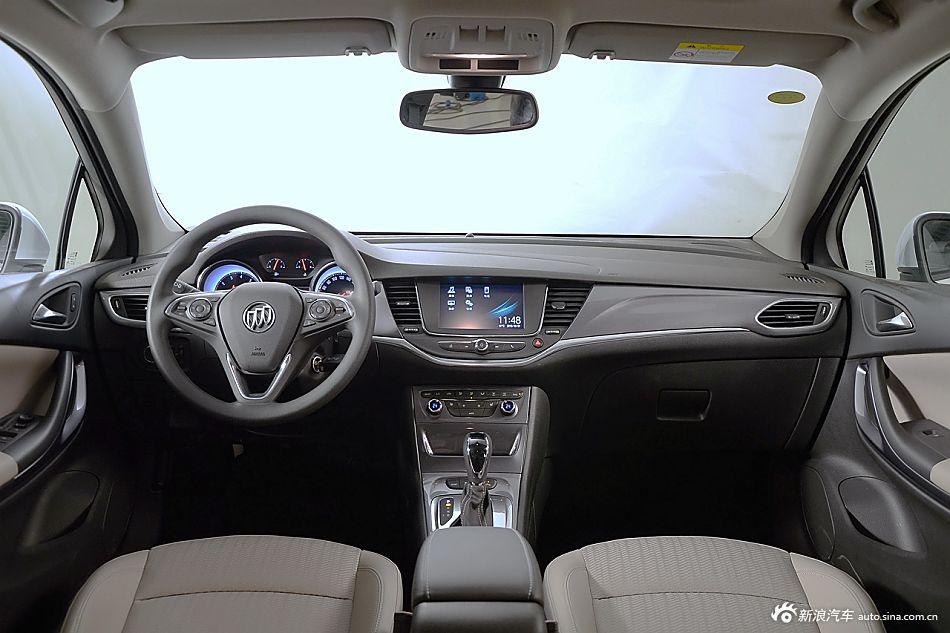 天生爱玩 实拍别克全新威朗轿跑