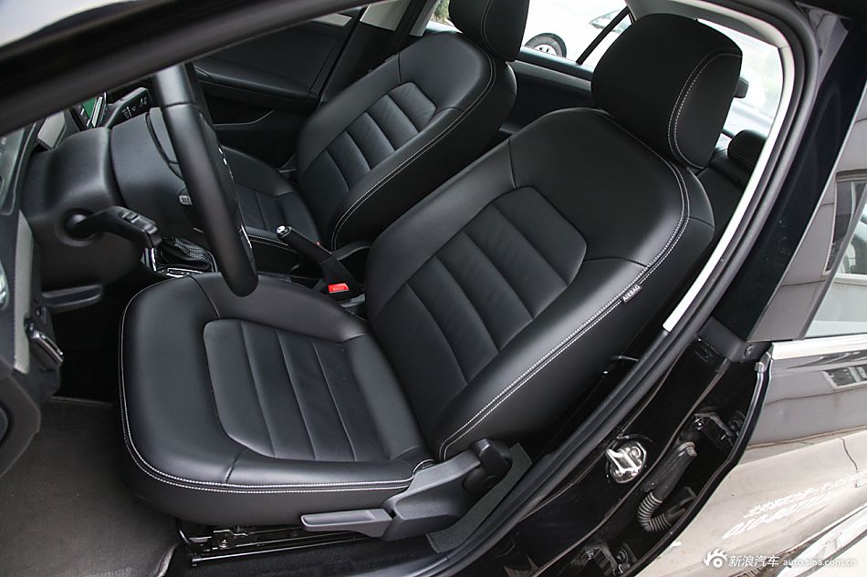 2015款捷达1.6L自动豪华型