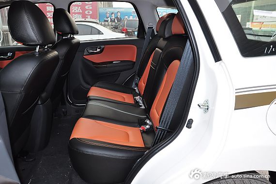 2015款海马S7 2.0L手动智臻型