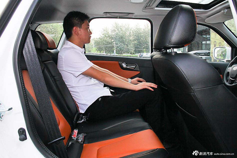 2015款海马S7改款 2.0L手动纵骋型