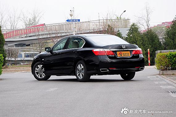 2015款雅阁2.0LXS精英版