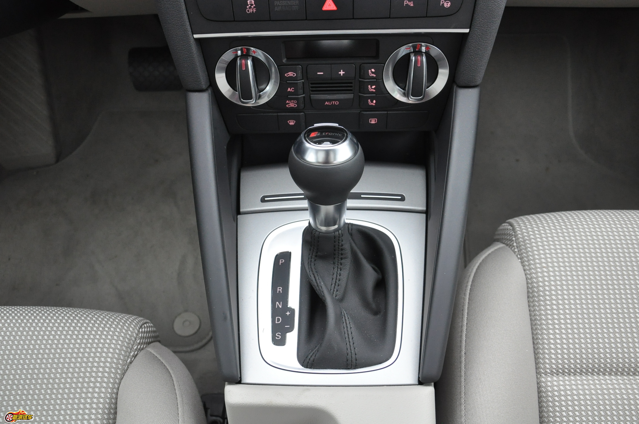 奥迪a3内饰实拍图