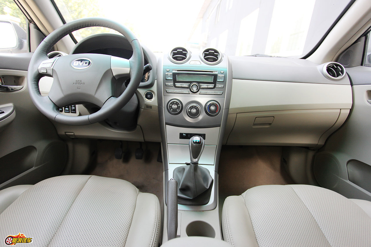 比亚迪g3手动豪雅型glx-i内饰图片_比亚迪g3内饰图片1703022_汽车图库