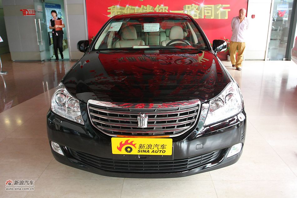 2010款新皇冠2.5L V6天窗导航版