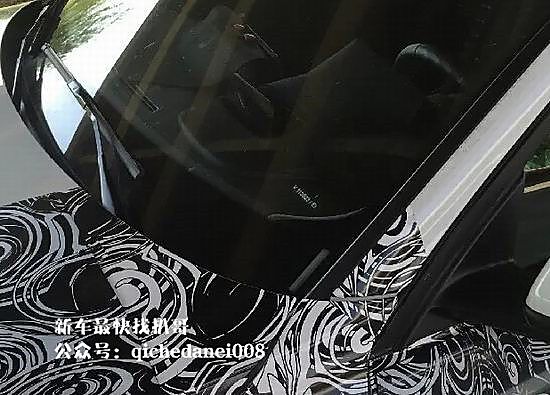 宝马1系最新谍照