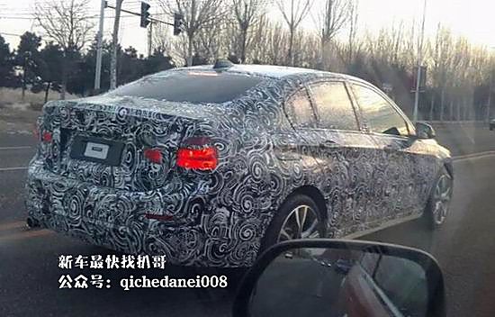 宝马1系最新谍照