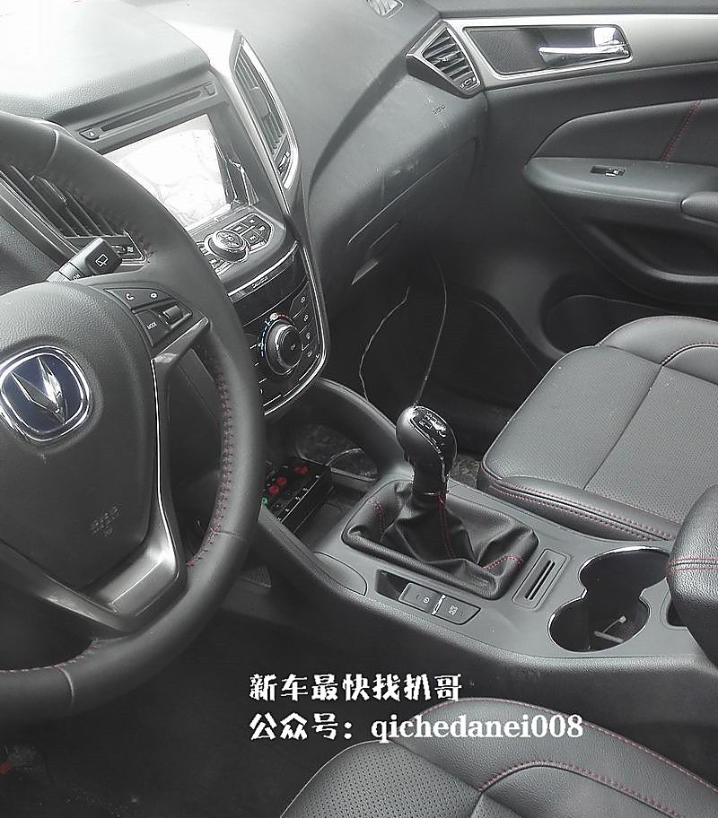 长安CS85测试车谍照