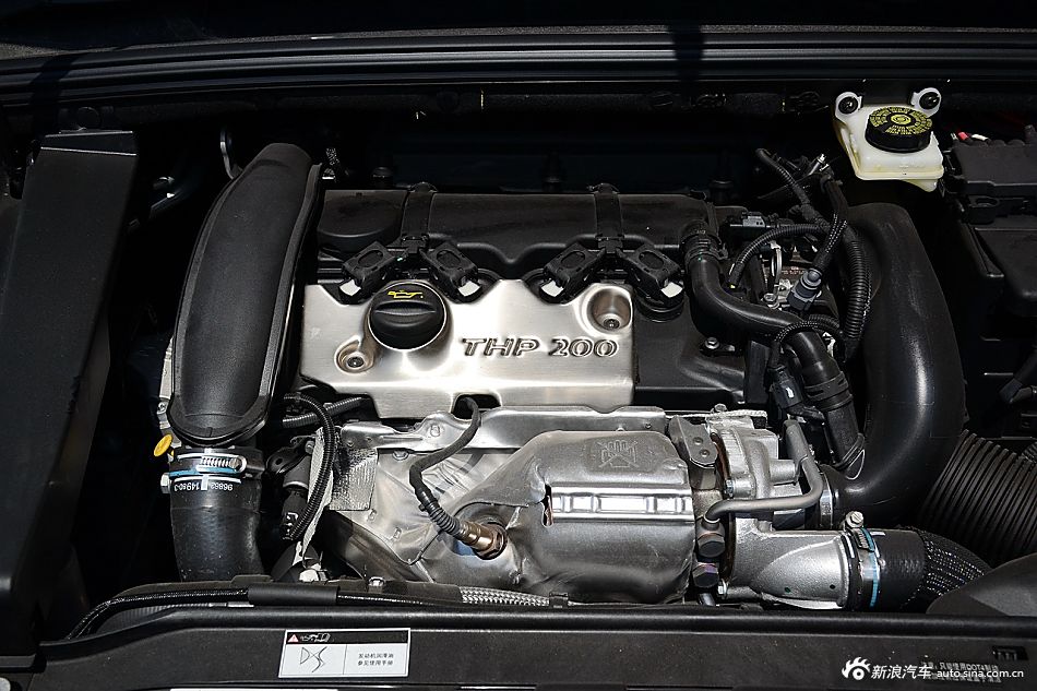 2014款DS6 1.6T豪华版THP200