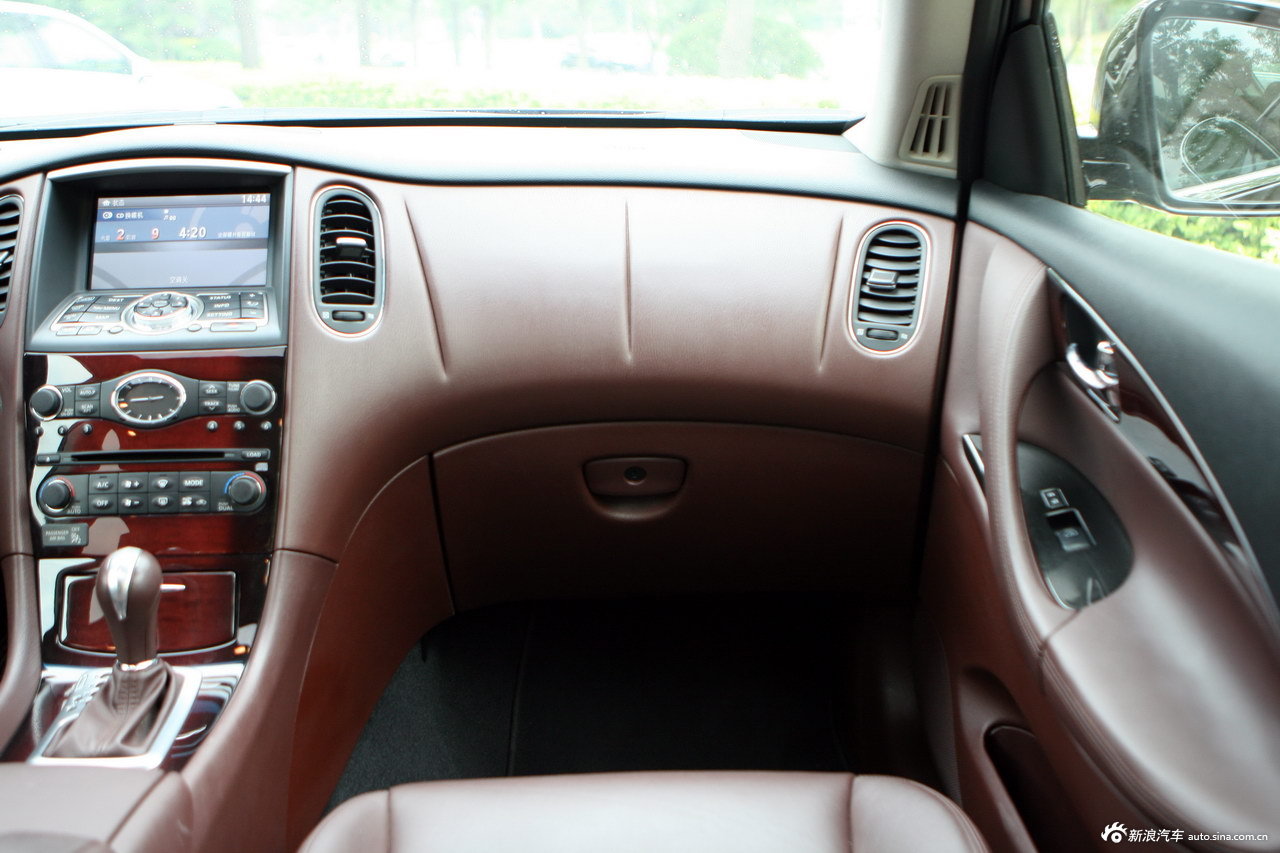 2011款英菲尼迪ex25_英菲尼迪ex内饰图片16563163_汽车图库_新浪汽车
