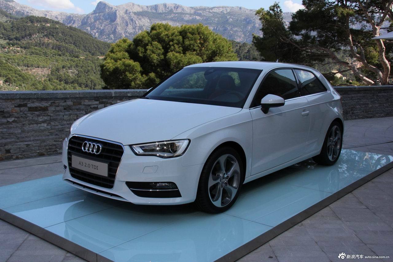 全新奥迪a3三门版2.0tdi高清海外实拍