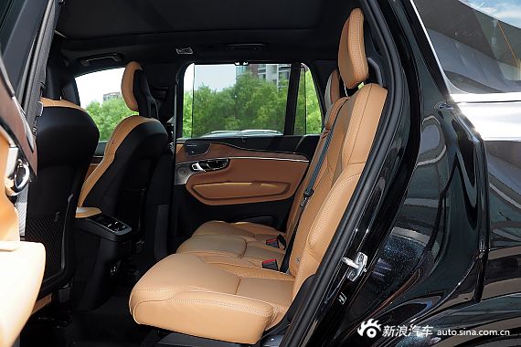 2015款沃尔沃XC90 2.0T T6限量版