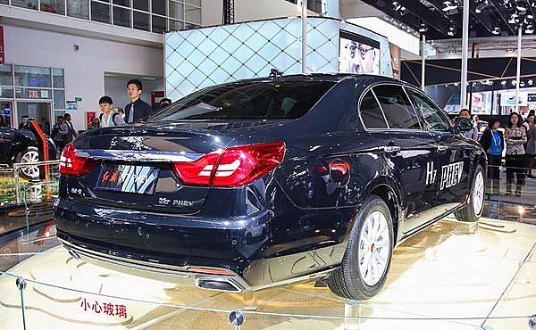 新款红旗H7明年春季上市 混动版油耗3.6L