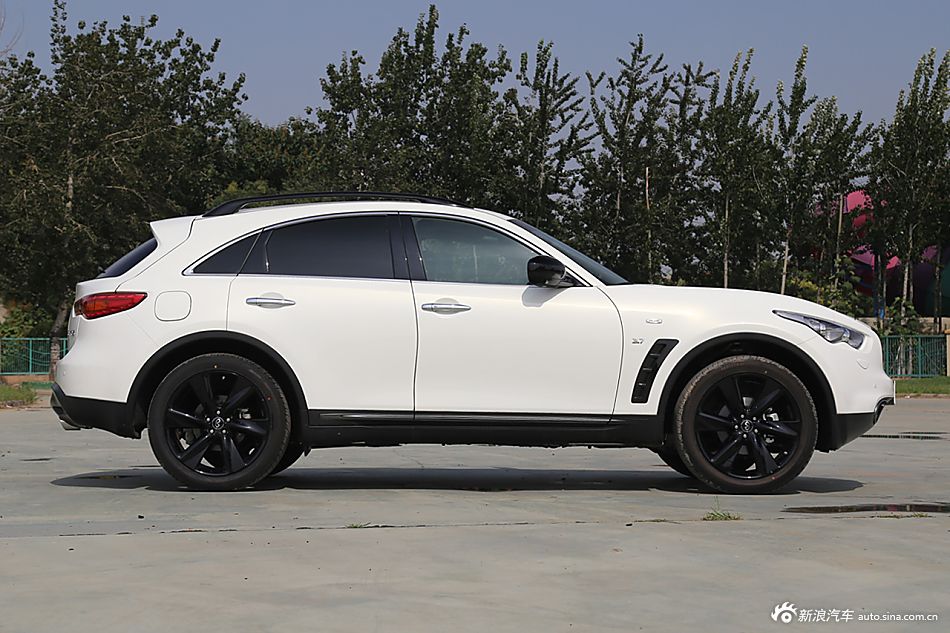 2015款英菲尼迪qx70绝影版