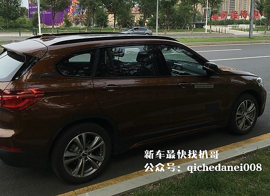 宝马X1插电版谍照