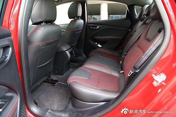 2015款菲翔跃享版