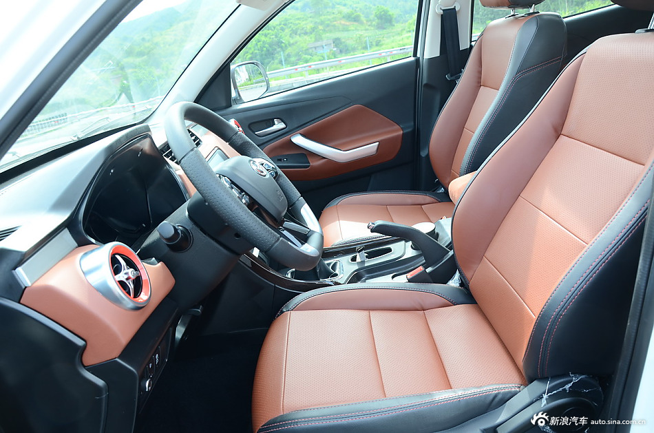 2016款北汽幻速S3L