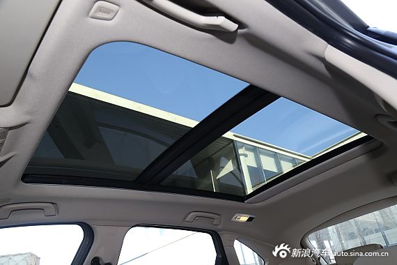 2015款宝马2系Active Tourer 218i 运动设计套装