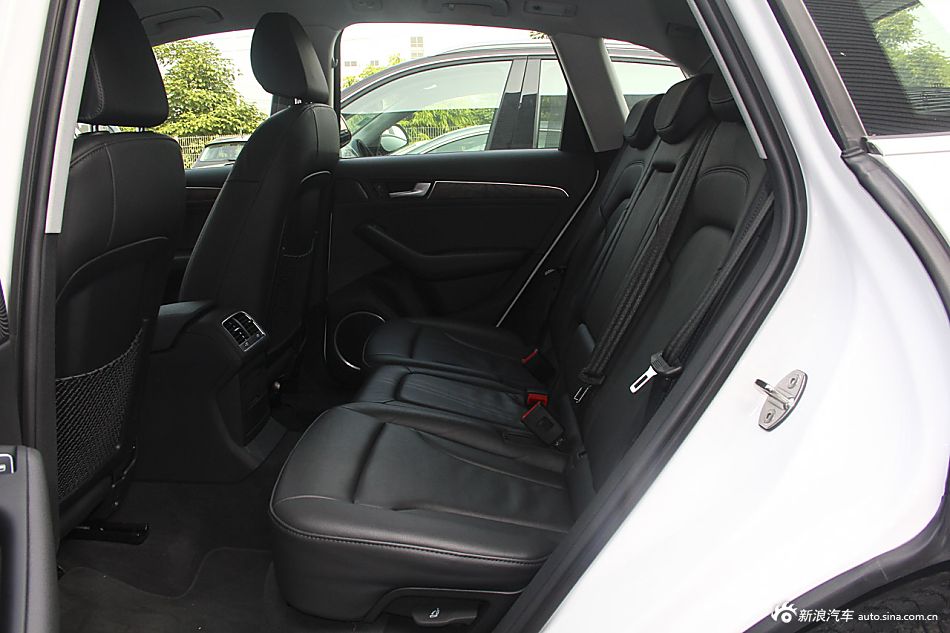 2015款奥迪Q5 40TFSI舒适型