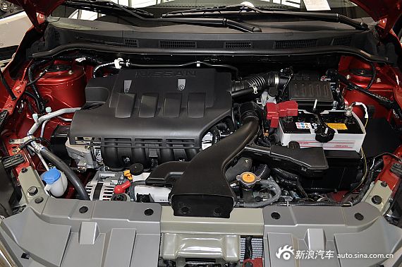 2013款启辰D50手动豪华版