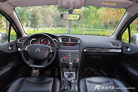 2014款雪铁龙C4L 1.6THP自动智驱劲智版