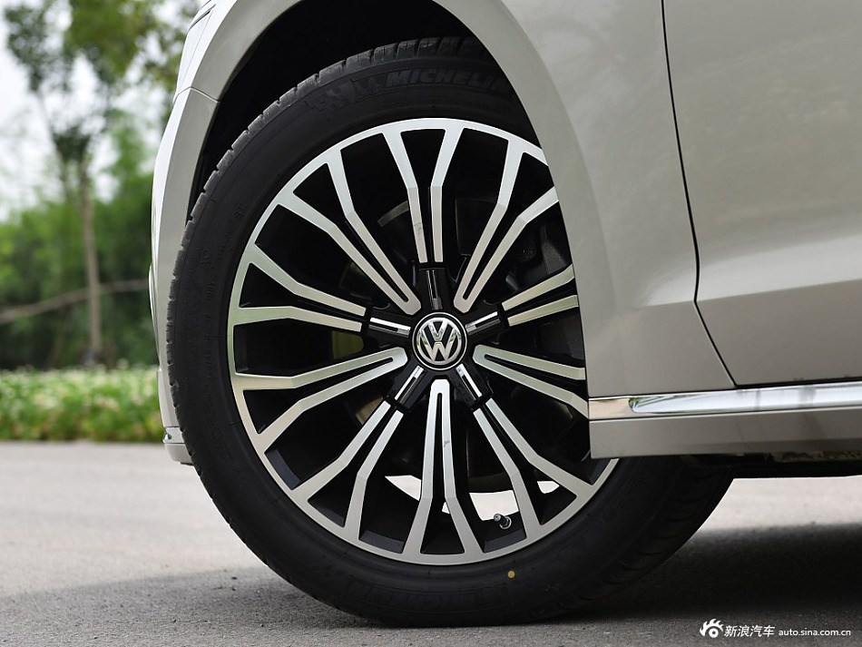 解读上汽大众全新辉昂。对豪华的另一种诠释