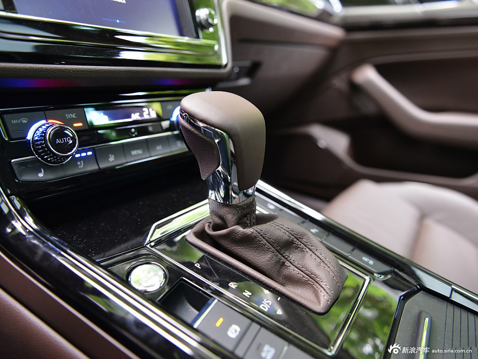 解读上汽大众全新辉昂。对豪华的另一种诠释