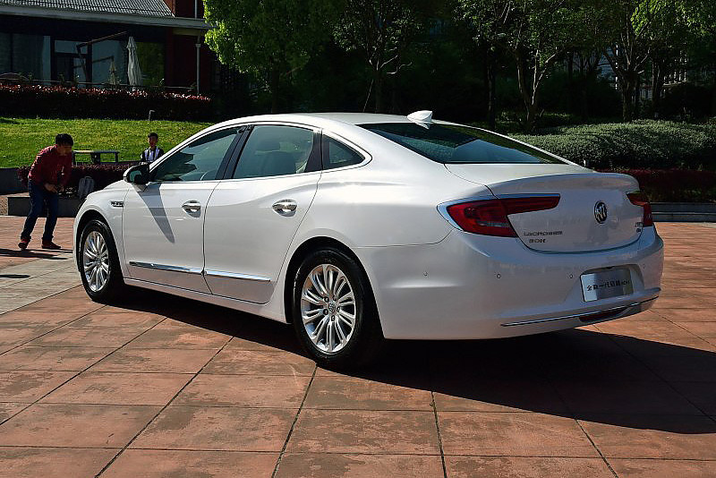 新君越混动版8月29日正式上市