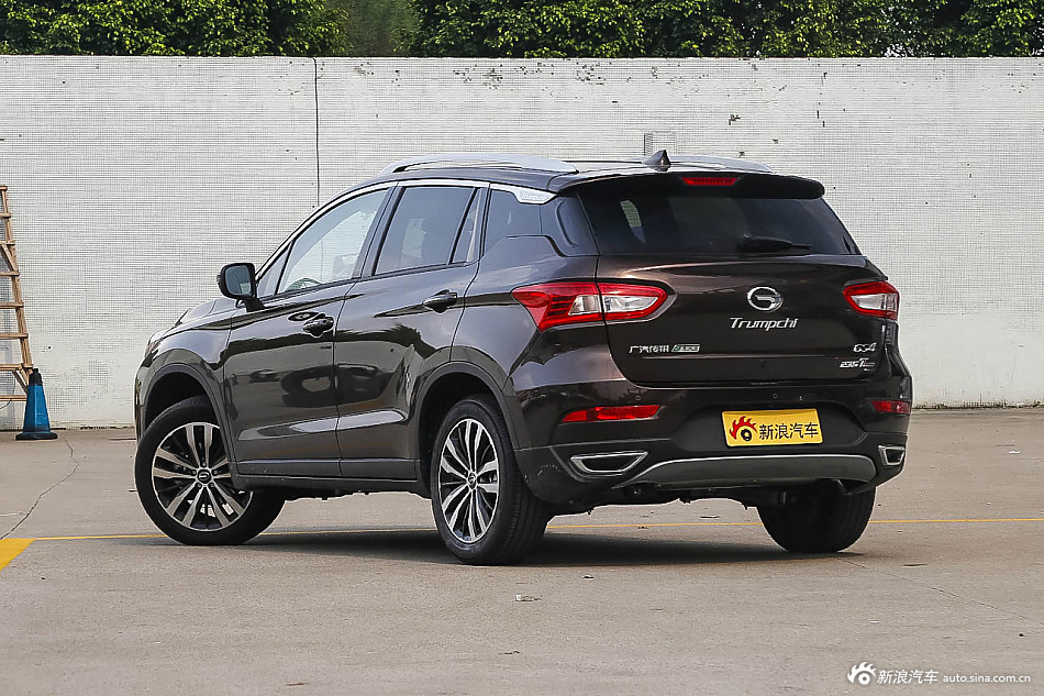 2016款传祺GS4 1.5T自动豪华版235T G-DCT