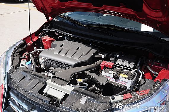 2015款启辰R50 1.6L自动豪华版