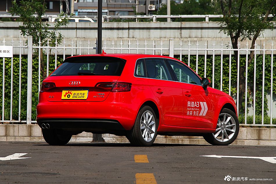 2015款 奥迪A3 Sportback 40TFSI豪华型