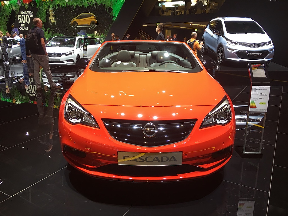 巴黎车展:欧宝Cascada Supreme