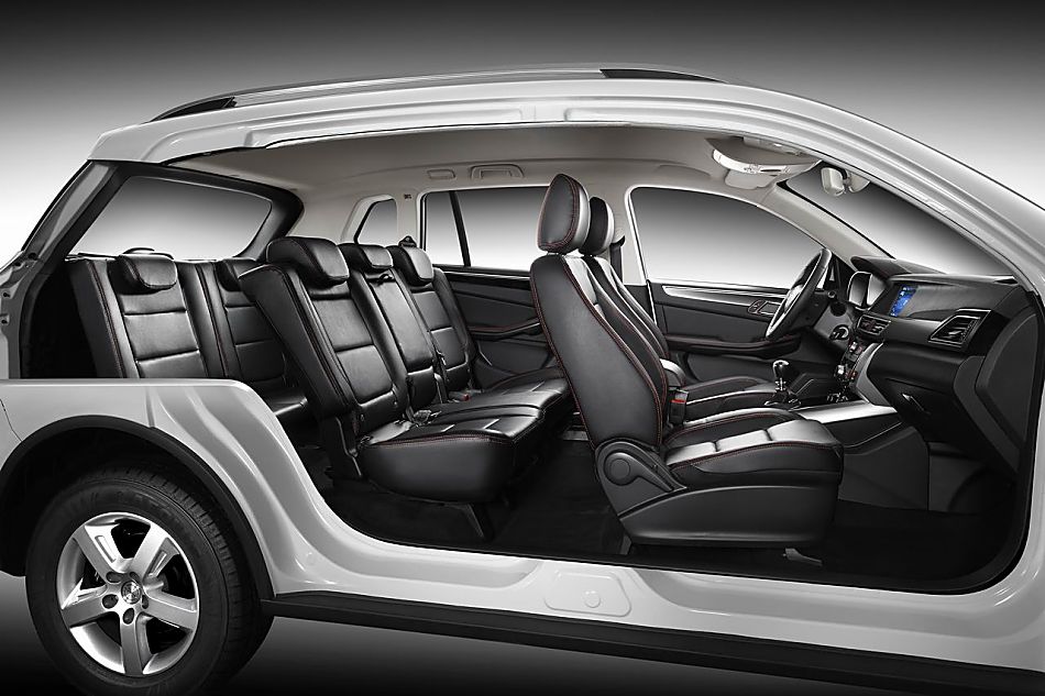 众泰大迈X5七座版官图发布