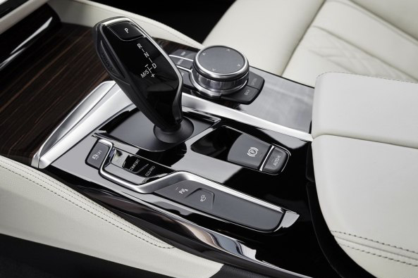 全新一代宝马5系居然长这样