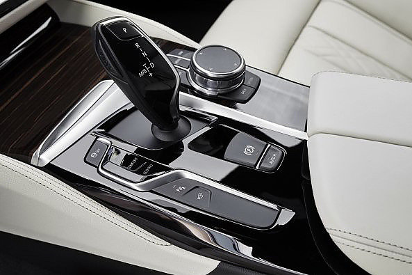 全新一代宝马5系居然长这样