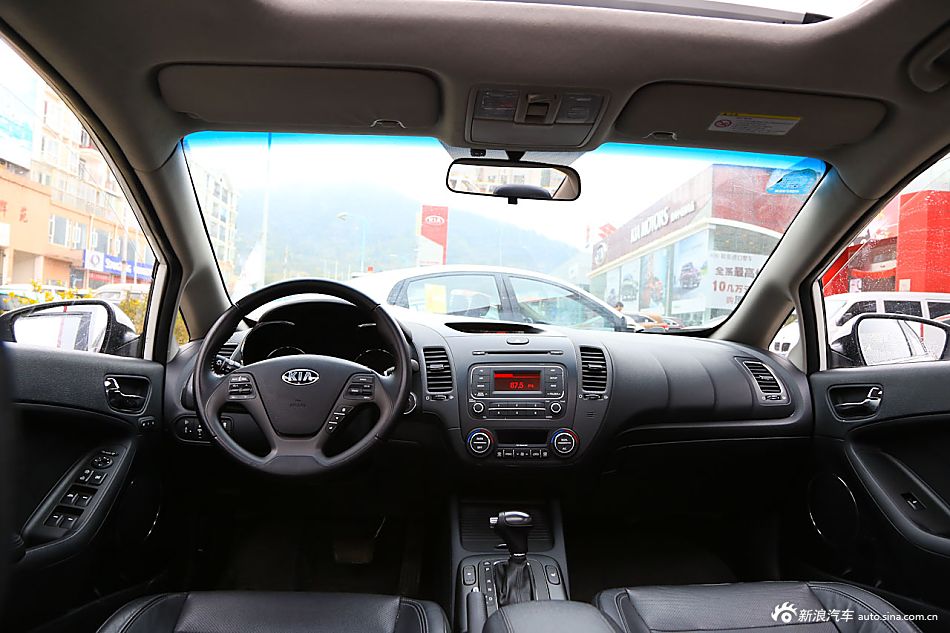 2015款起亚K3 1.6L自动Premium