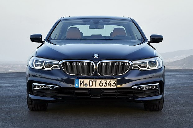 全新一代宝马5系居然长这样