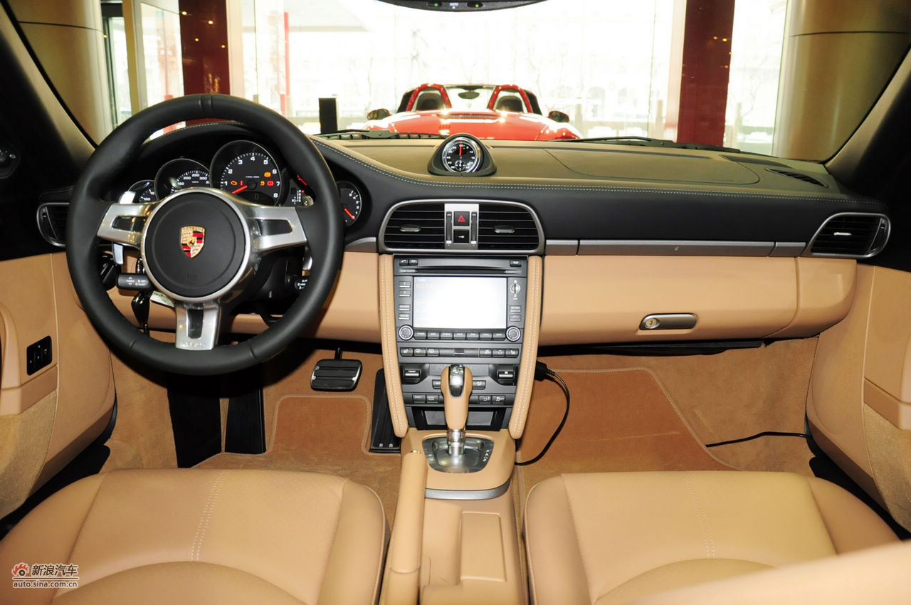 2009款保时捷911 carrera实拍_保时捷911内饰图片11713586_汽车图库