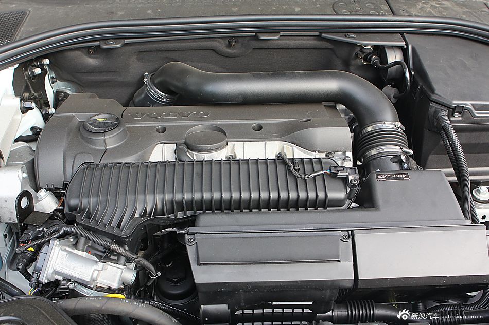 2016款沃尔沃V60 Cross Country 2.5T T6 AWD