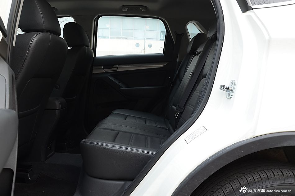 2015款绅宝X65 2.0T自动豪华型