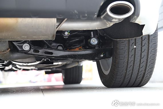 2014款昂科威2.0T自动全能运动旗舰型