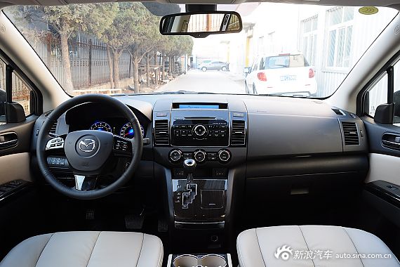 2015款马自达8 2.5L自动至尊版