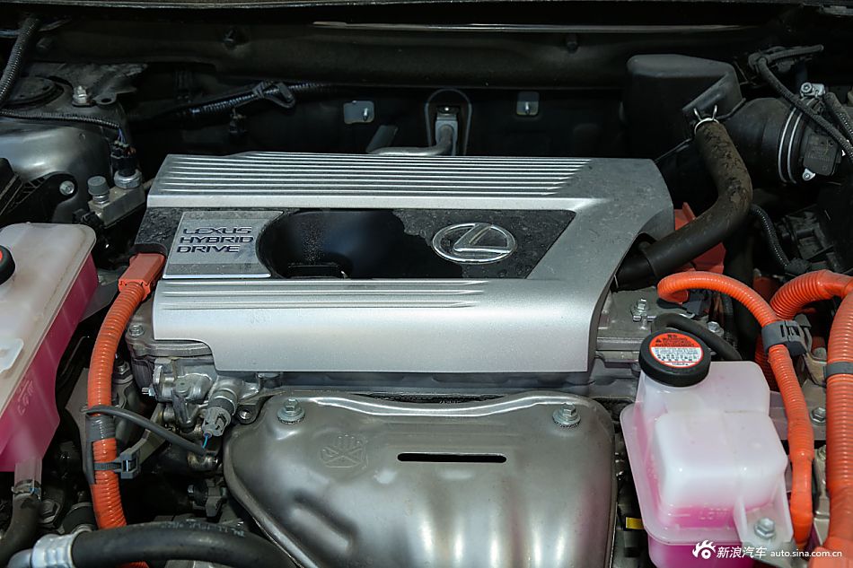 2015款雷克萨斯NX 2.5L自动300h前驱锋尚版