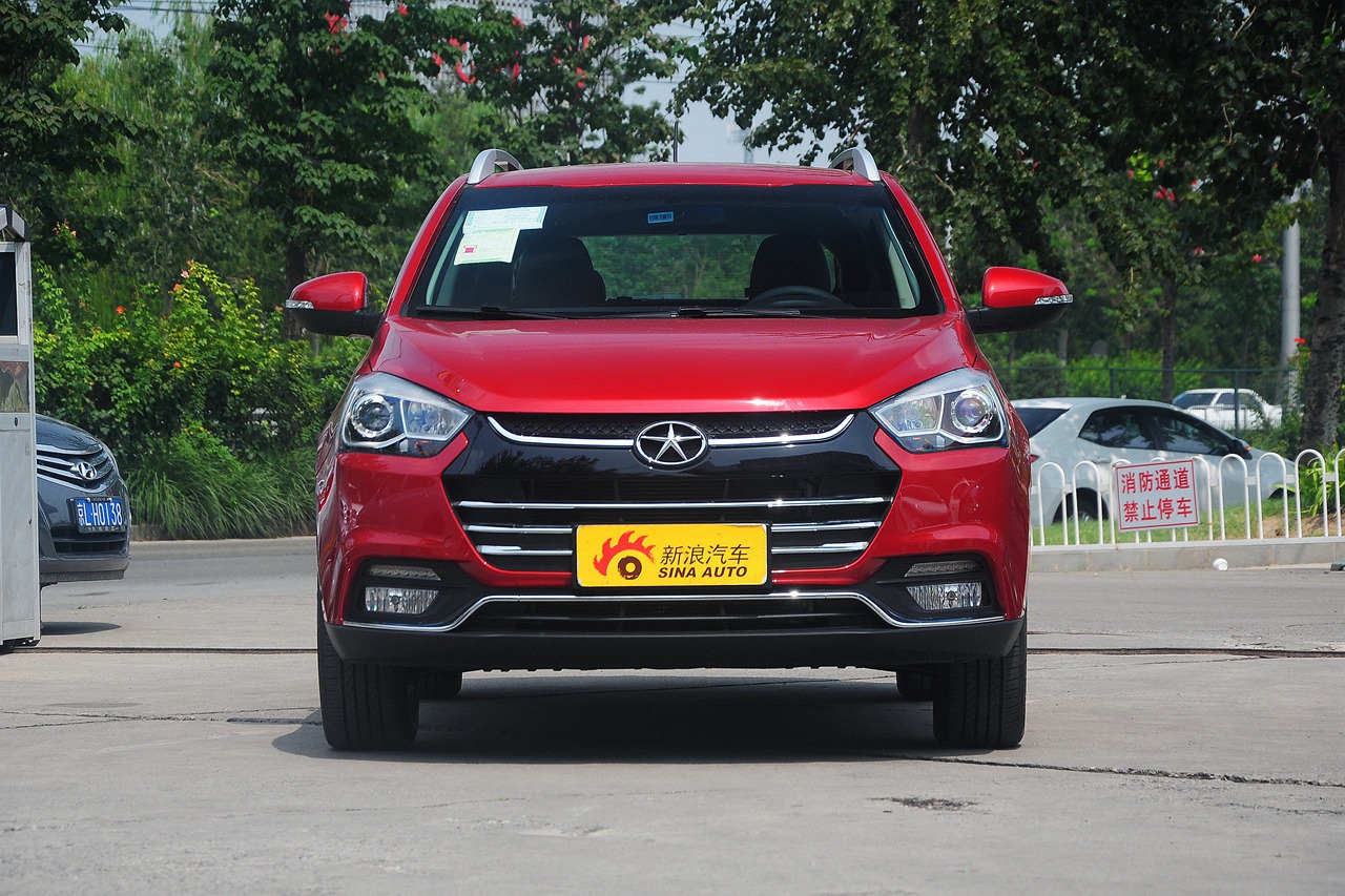 不超过8万的suv 实拍全新瑞风s2