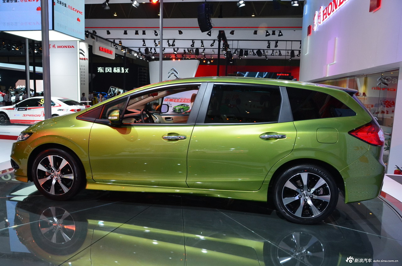 2013成都车展新车实拍:杰德